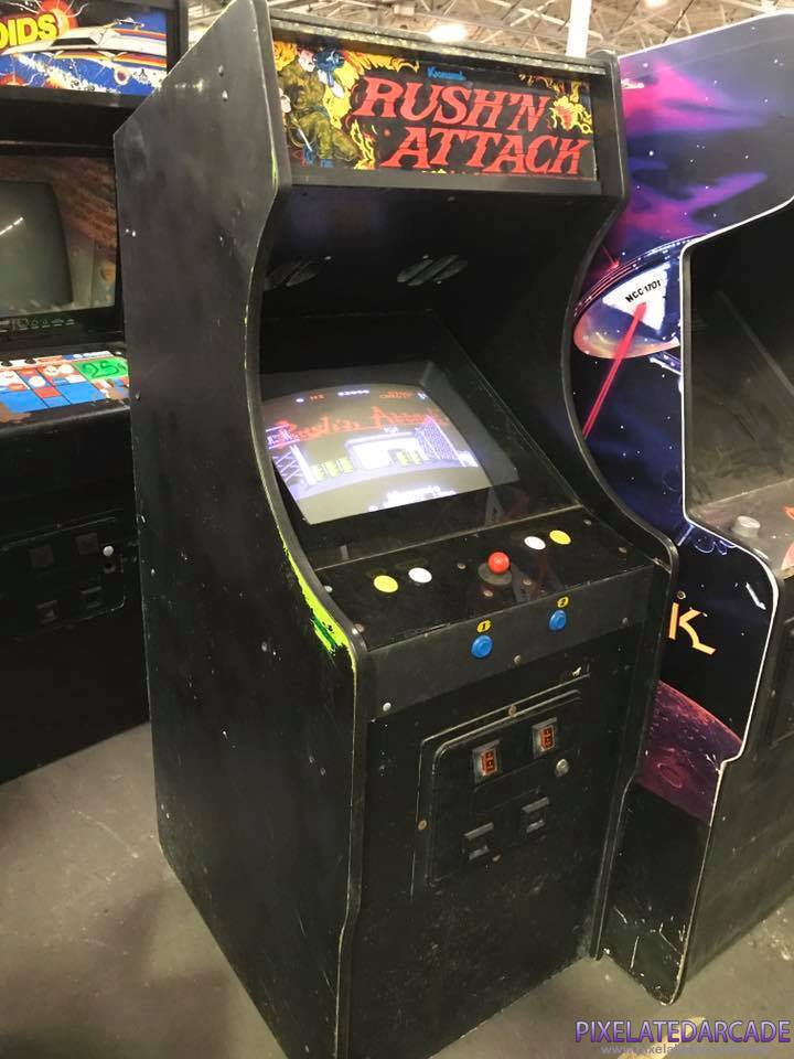 Rush'n Attack Photo: Rush'n Attack in Taito cabinet