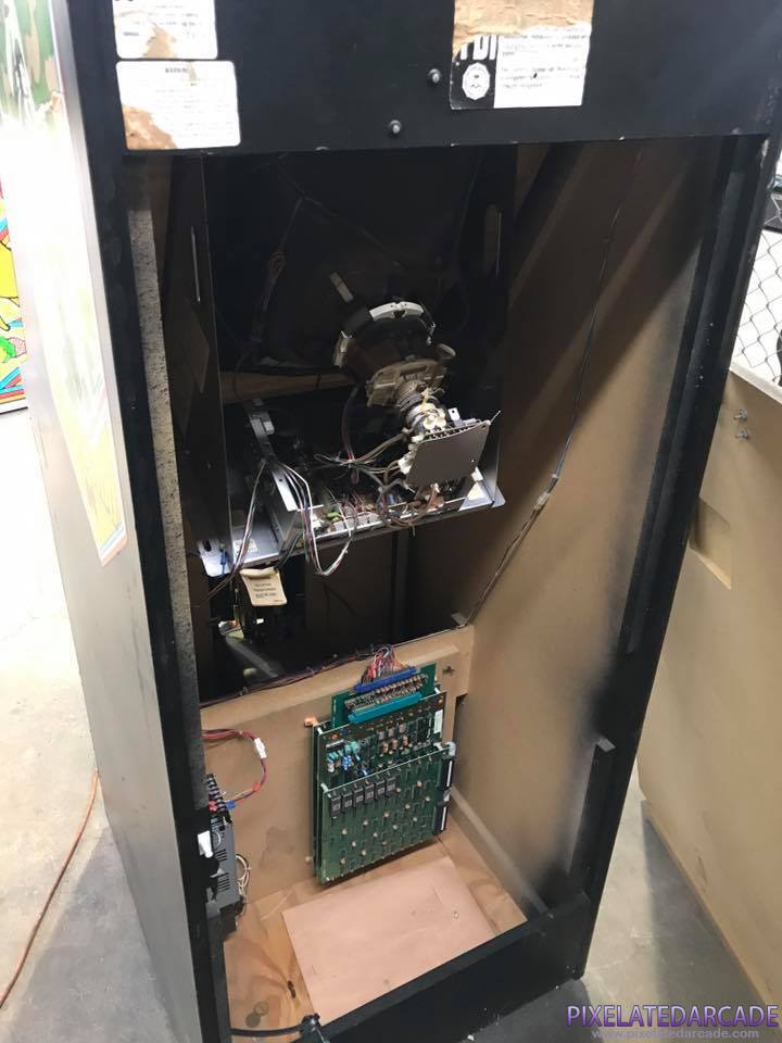 Commando Photo: Commando arcade cabinet - inside