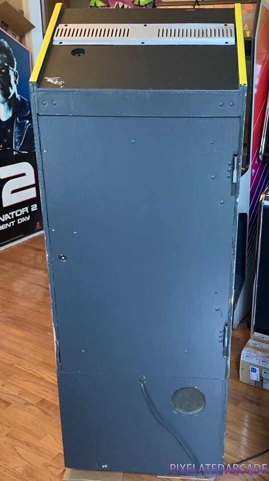 Juno First Photo: Juno First arcade cabinet - Back