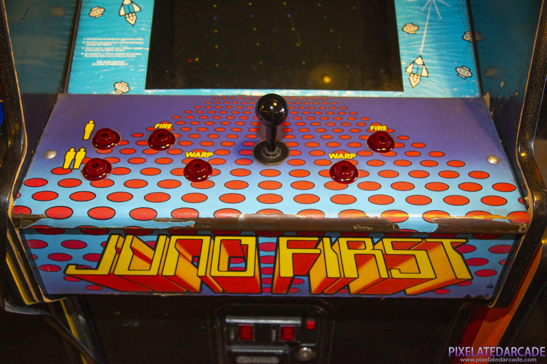 Juno First Photo: Juno First arcade cabinet - Controls