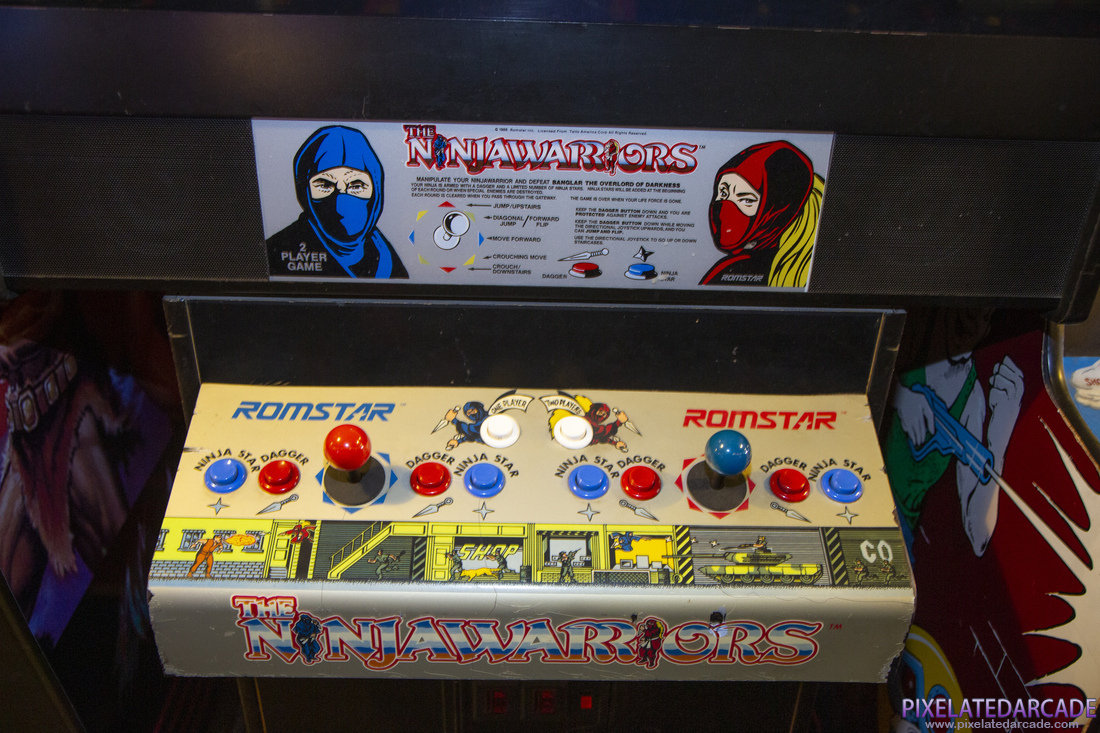Ninja Warriors, The Photo: The Ninja Warriors arcade cabinet - Controls