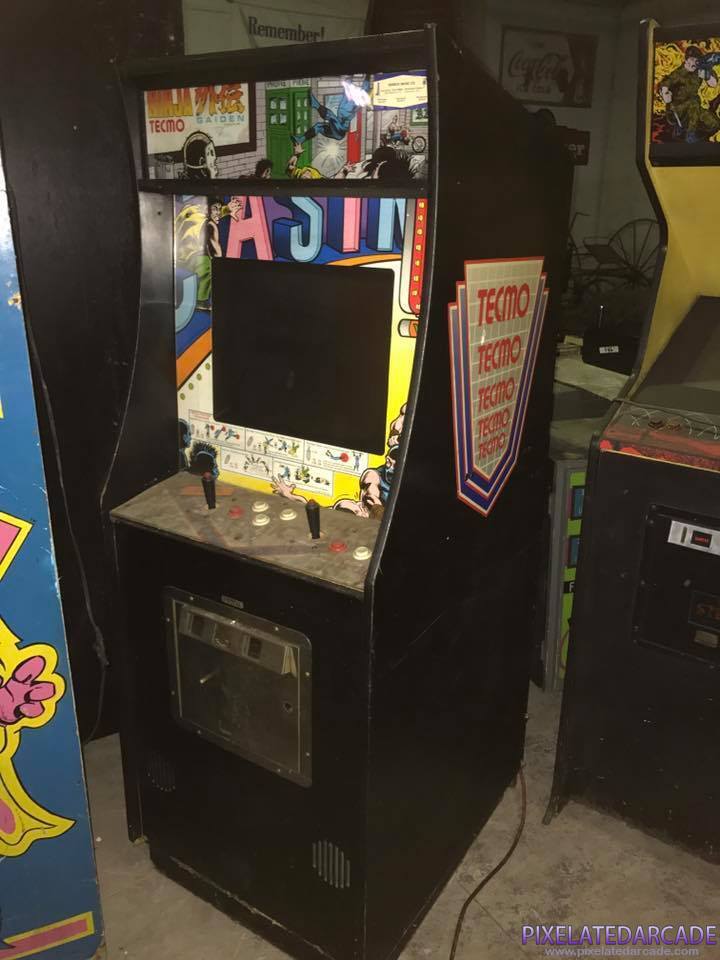 Ninja Gaiden Photo: Ninja Gaiden arcade cabinet