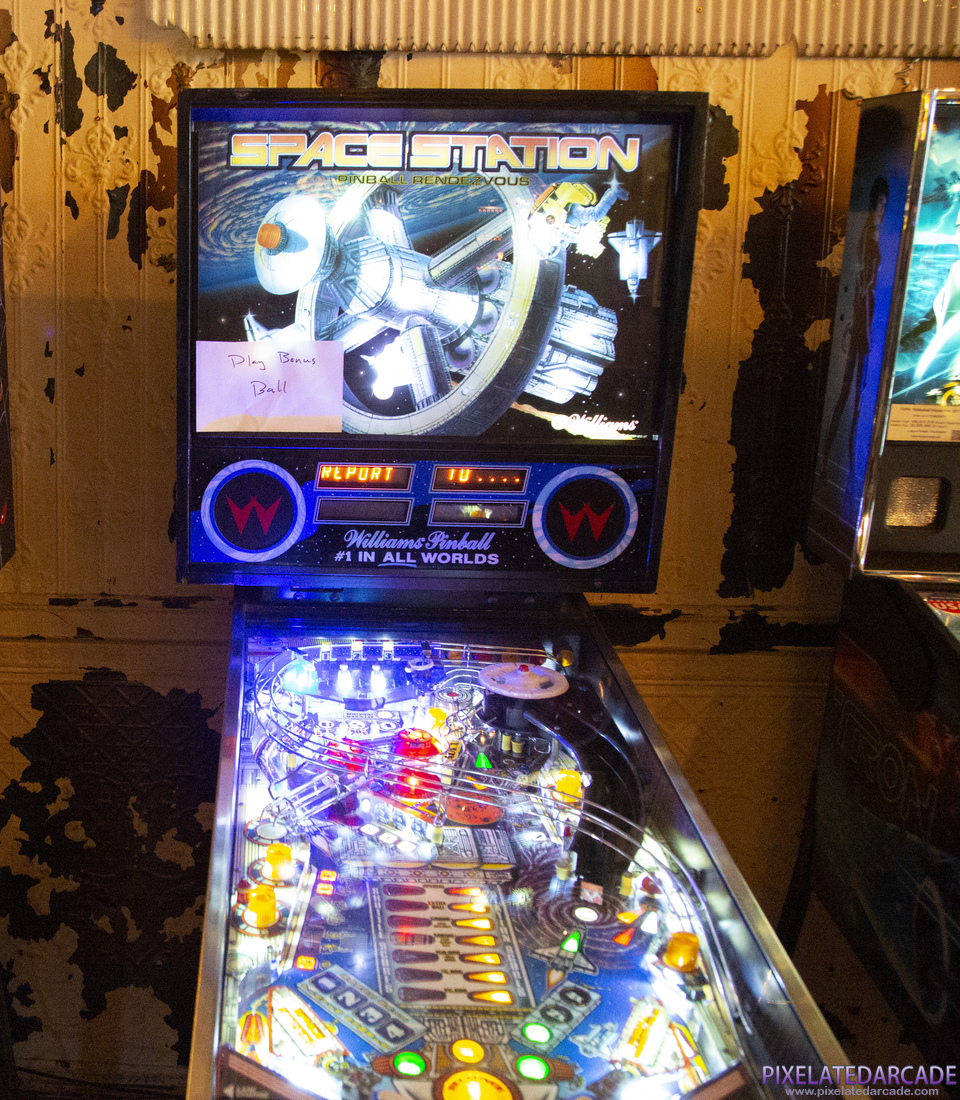 Space Station Photo: Space Station pinball cabinet