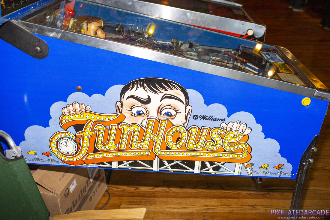 FunHouse Photo: FunHouse pinball cabinet - Left side