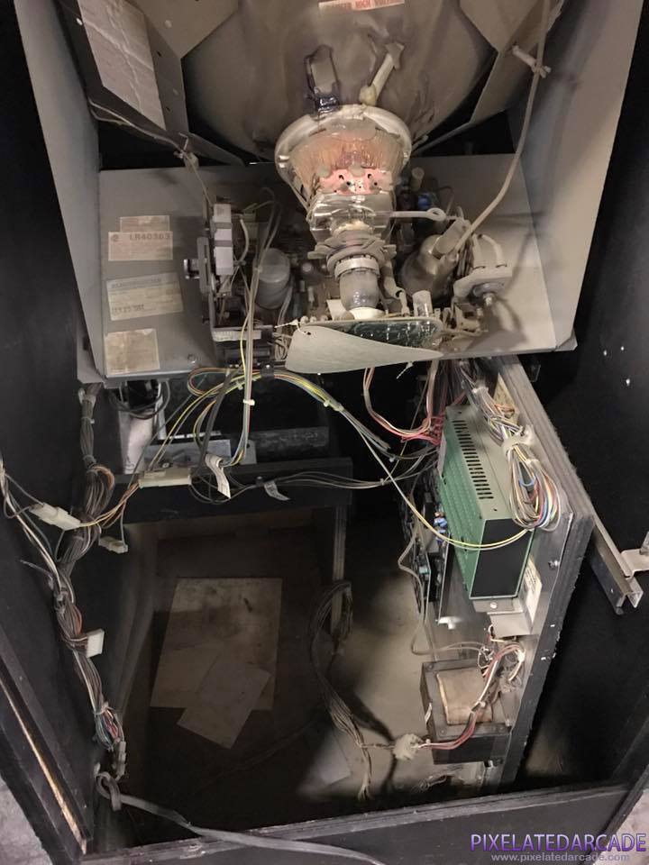 Altered Beast Photo: Altered Beast in Stern cabinet - Inside