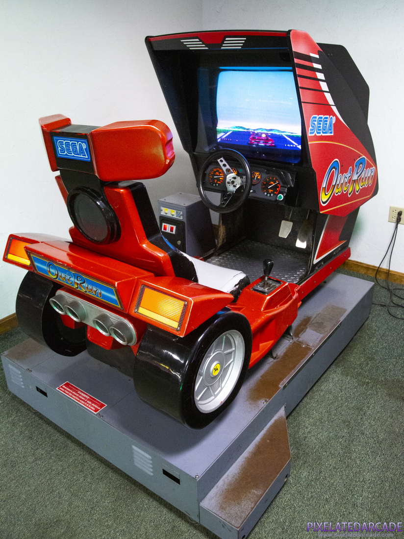 OutRun Photo: OutRun motion cabinet