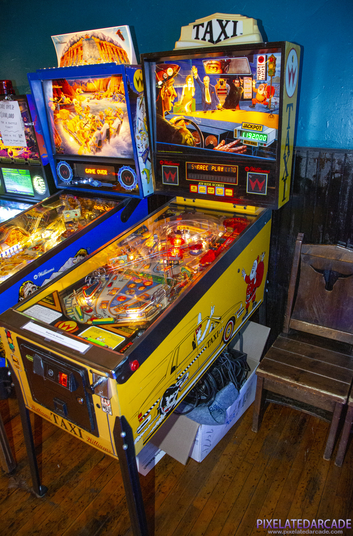 Taxi Photo: Taxi pinball cabinet