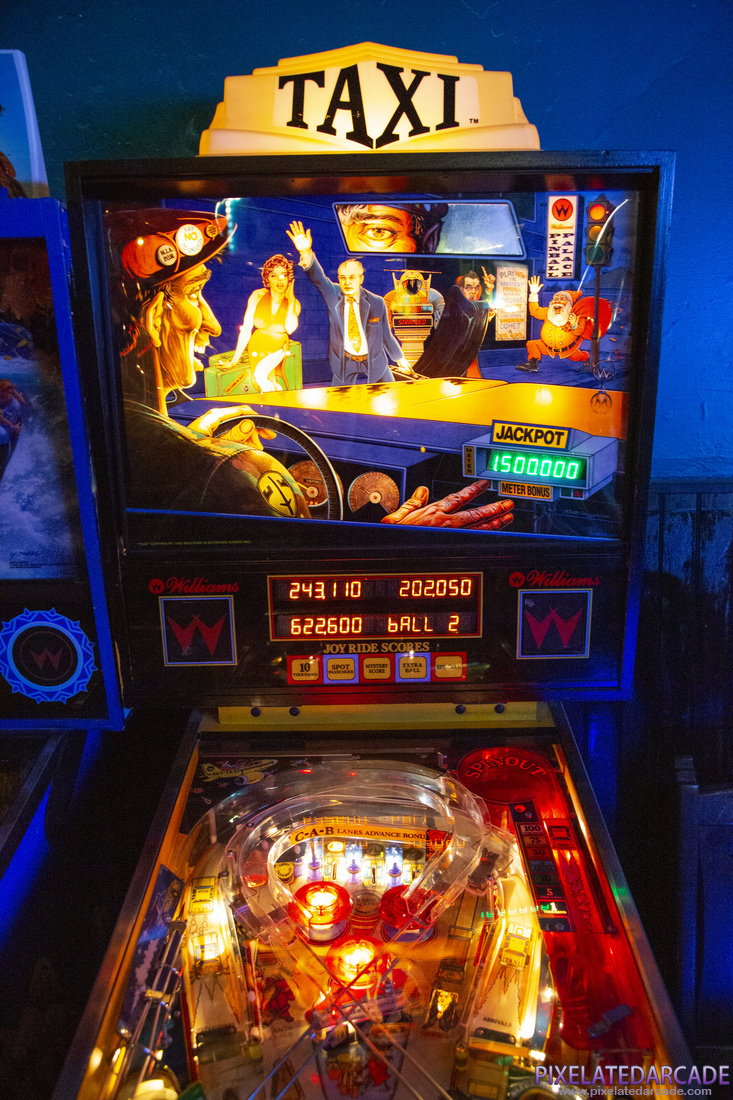 Taxi Photo: Taxi pinball cabinet