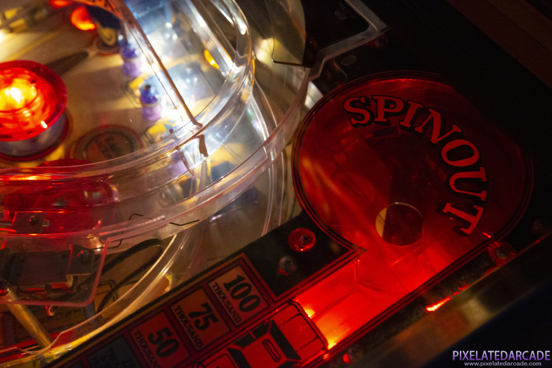 Taxi Photo: Taxi pinball cabinet - Playfield detail