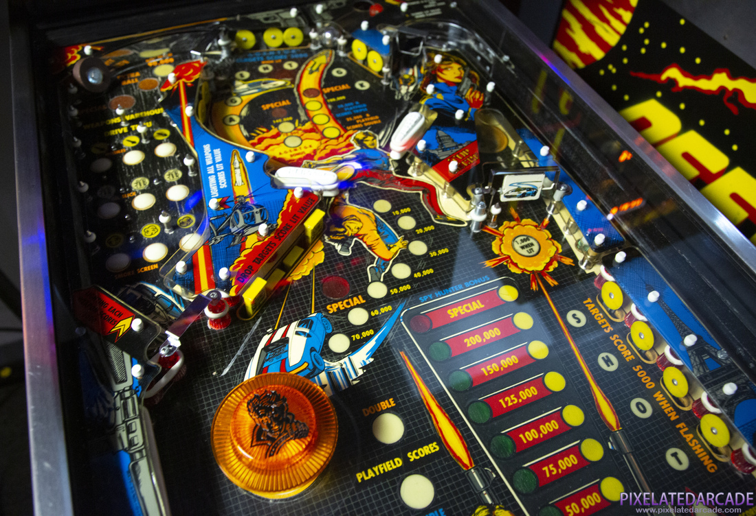 Spy Hunter Photo: Spy Hunter pinball cabinet - Upper playfield