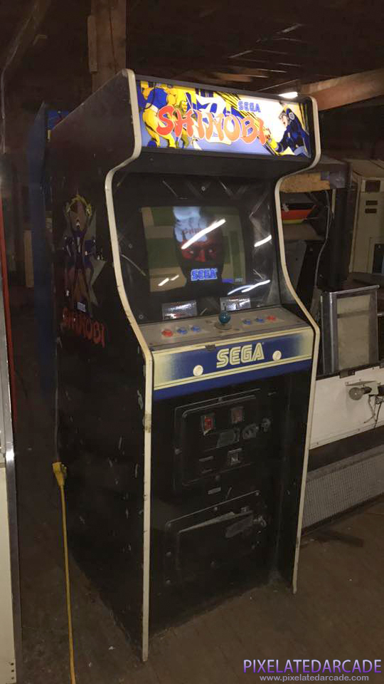 Shinobi Photo: Shinobi arcade cabinet