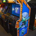 Two Tigers arcade cabinet