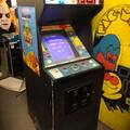 Arkanoid 2: Revenge of DOH arcade cabinet