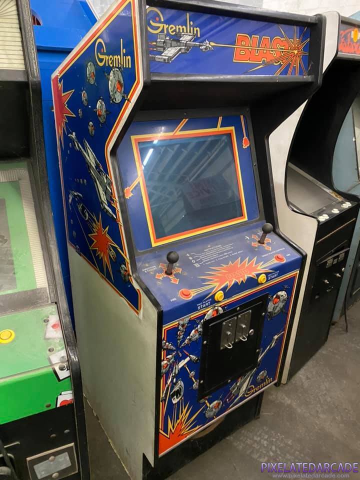 Blasto Photo: Blasto arcade cabinet