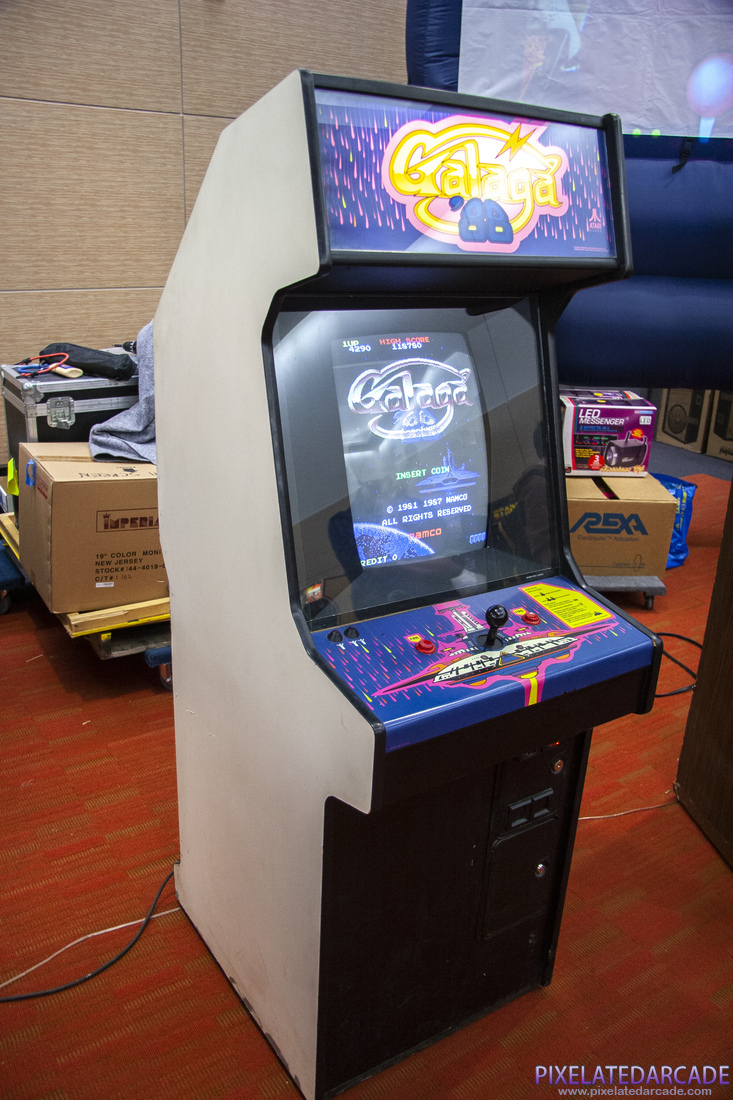 Galaga '88 Photo: Galaga '88 arcade cabinet
