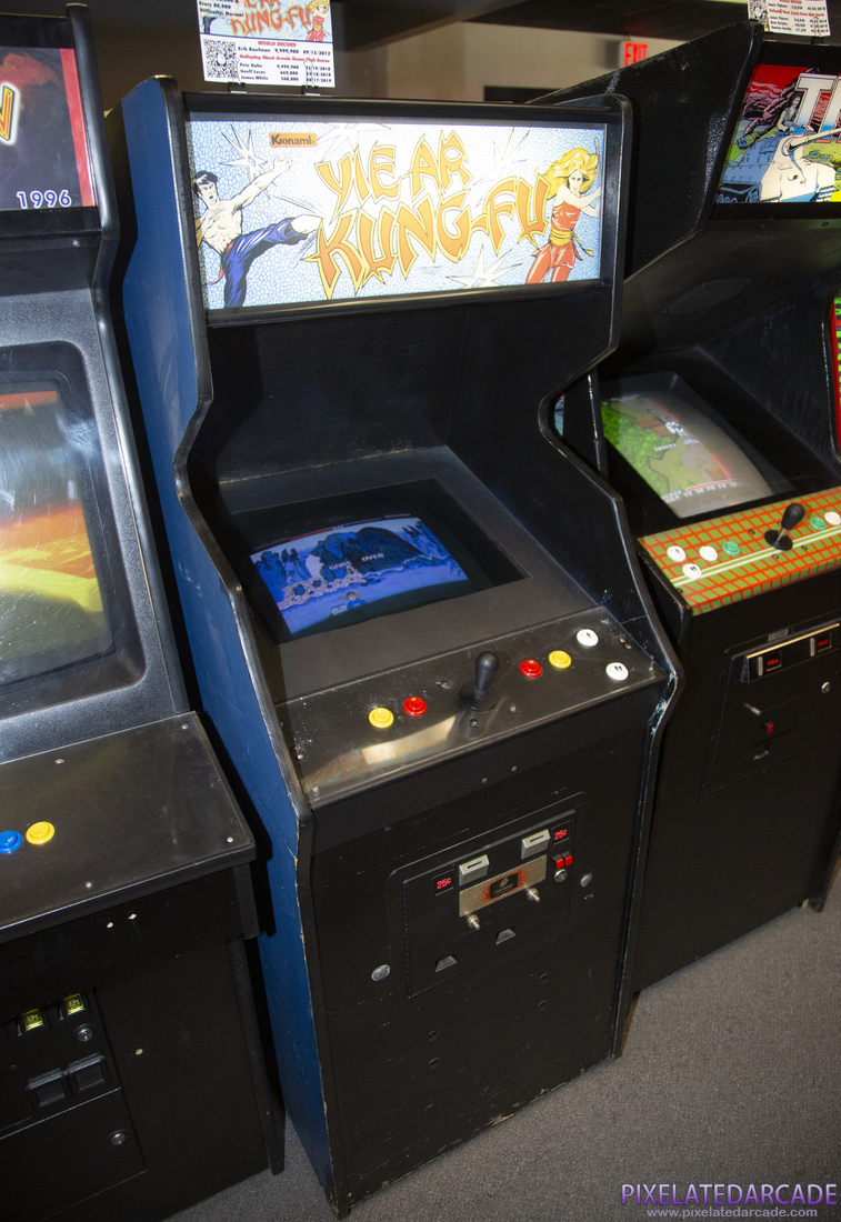 Yie Ar Kung-Fu Photo: Yie Ar Kung-Fu in Super Pac-Man cabinet