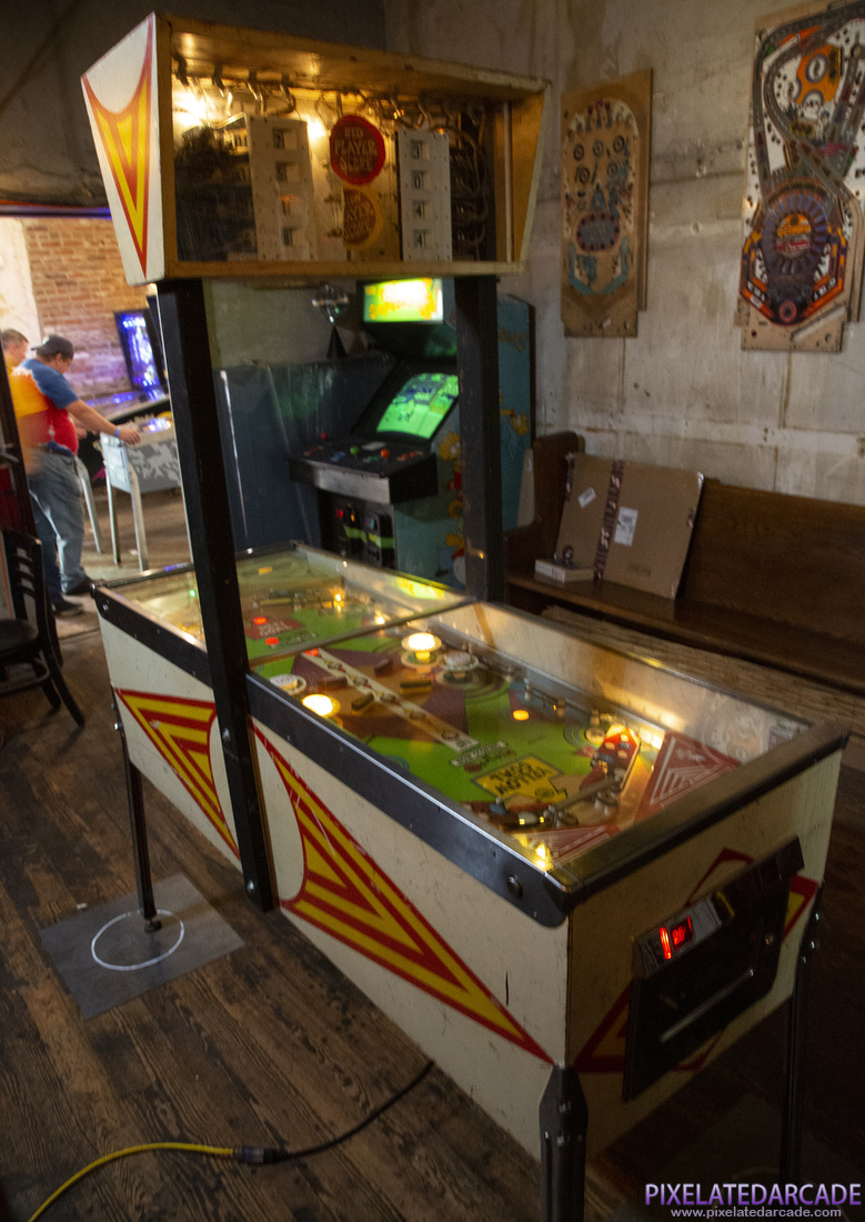 Challenger Photo: Challenger pinball cabinet