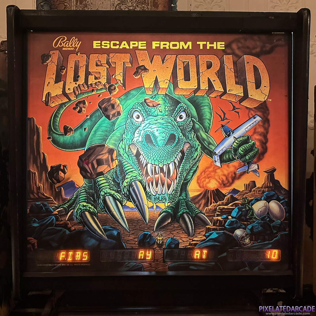 Escape From the Lost World Photo: Escape From the Lost World pinball cabinet - Backglass
