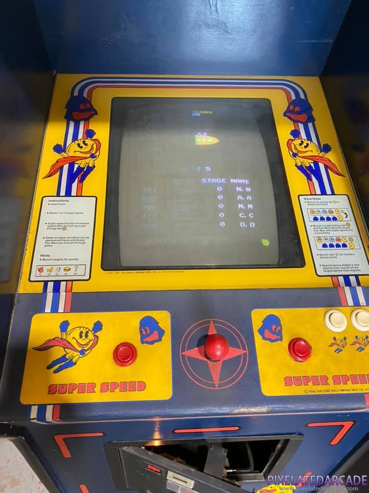 Super Pac-Man Photo: Super Pac-Man arcade cabinet - Monitor and controls