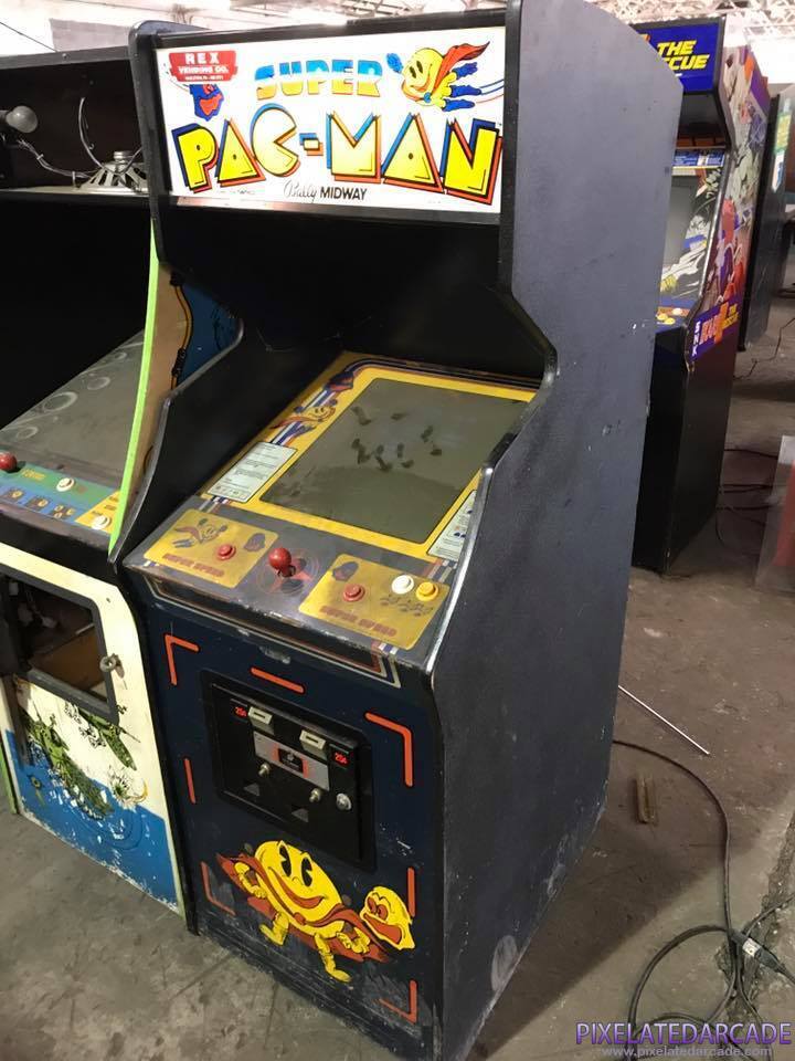 Super Pac-Man Photo: Super Pac-Man arcade cabinet