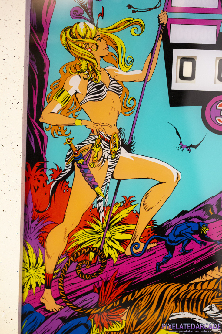 Jungle Queen Photo: Jungle Queen pinball cabinet - Backglass detail