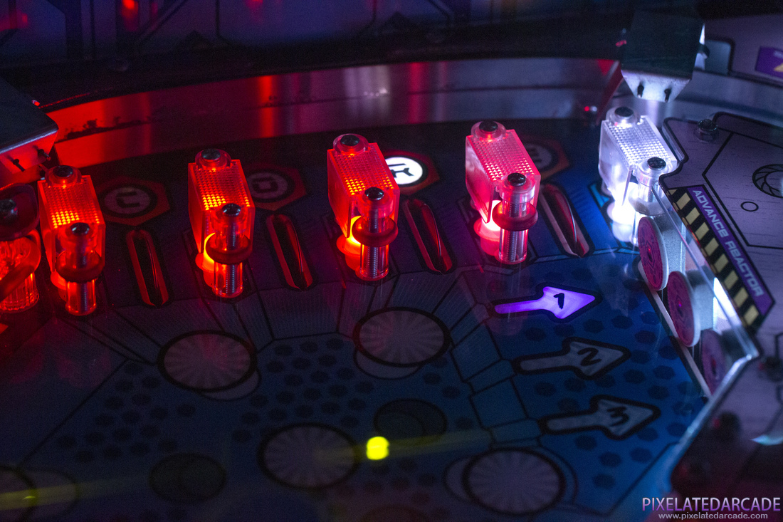 Total Nuclear Annihilation Photo: Total Nuclear Annihilation pinball cabinet - Playfield detail