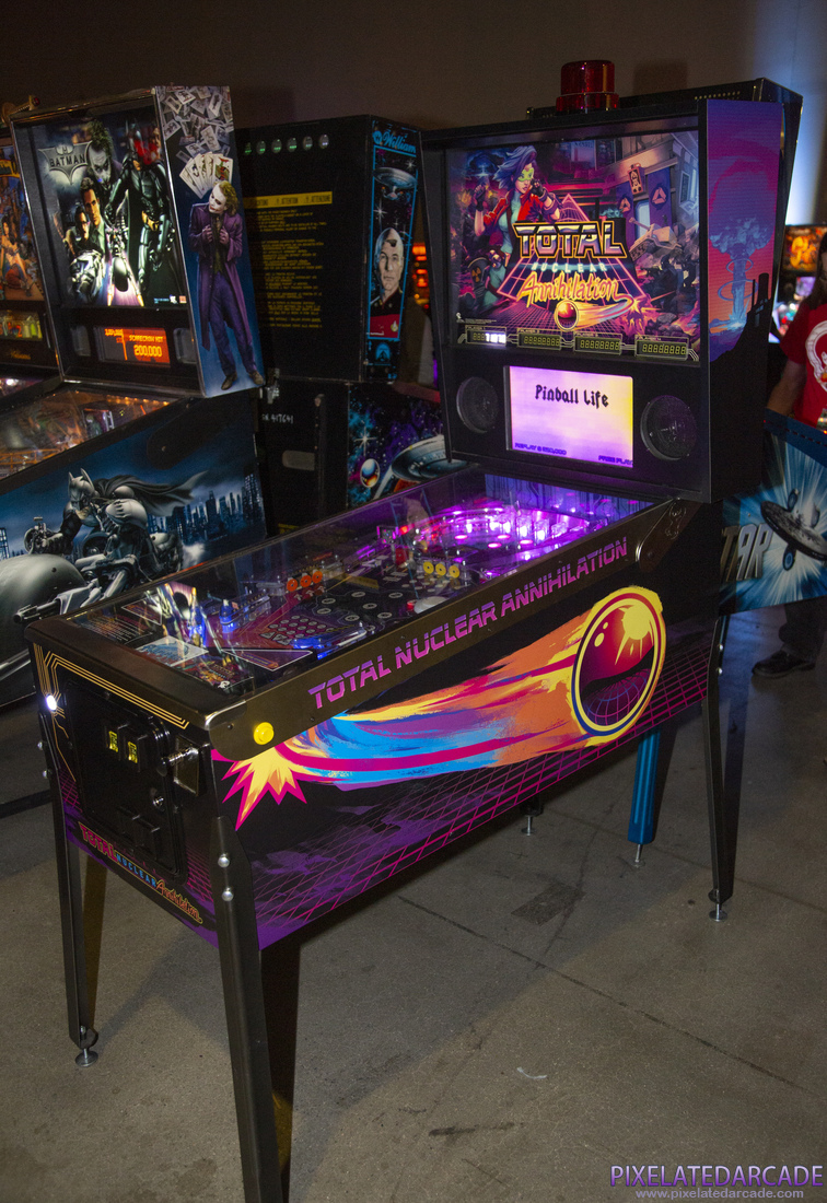 Total Nuclear Annihilation Photo: Total Nuclear Annihilation pinball cabinet