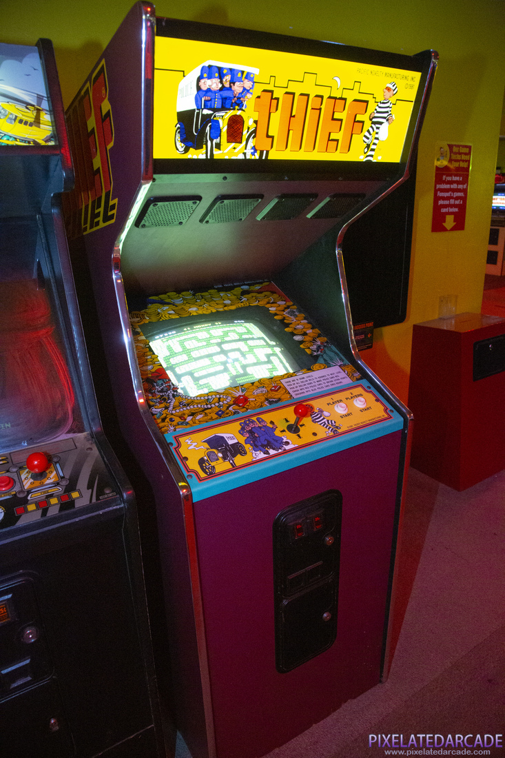 Thief Photo: Thief arcade cabinet