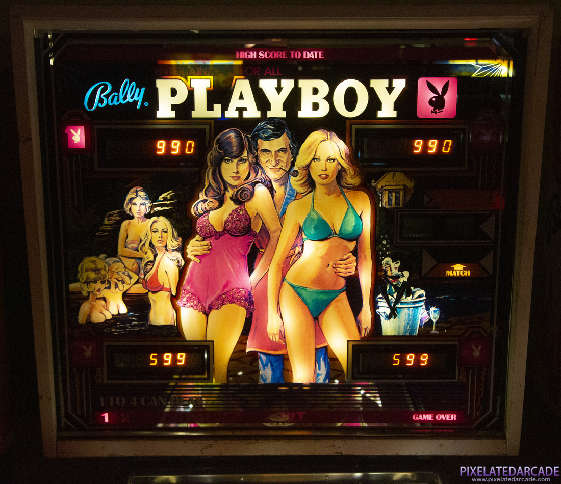 Playboy Photo: Playboy pinball cabinet - Backglass (Illuminated)