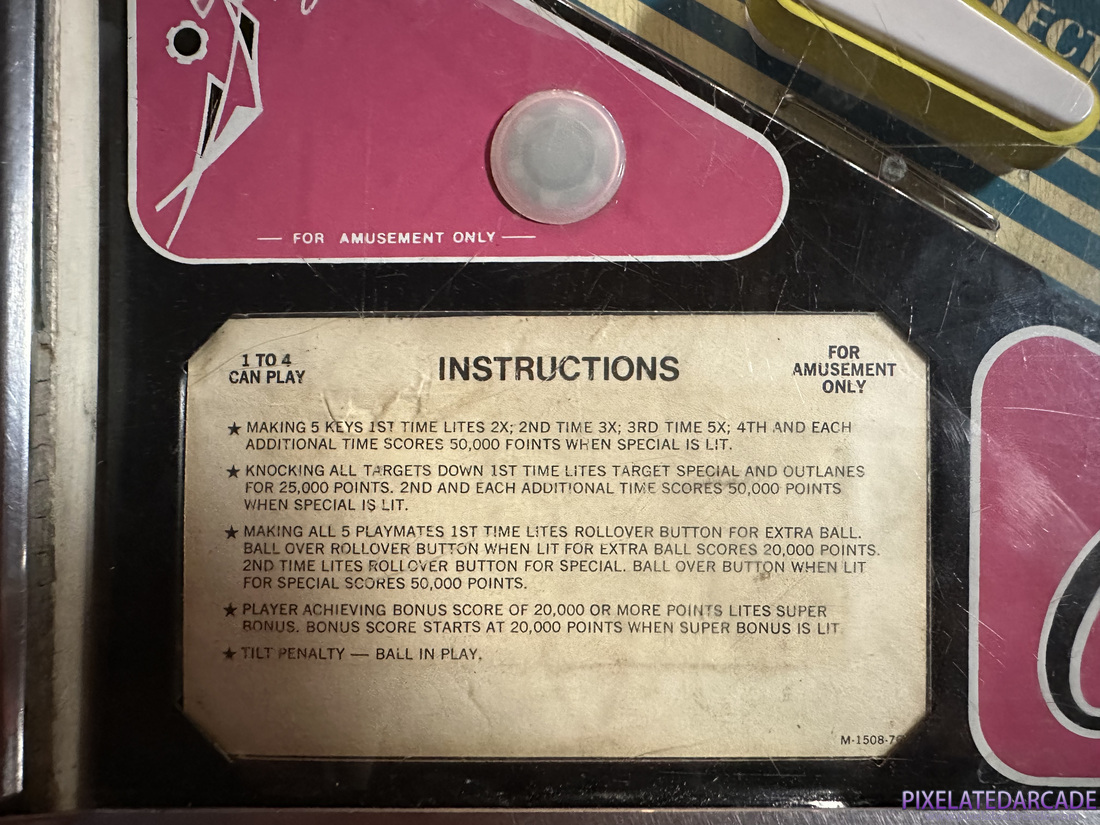 Playboy Photo: Playboy pinball cabinet - Instruction card