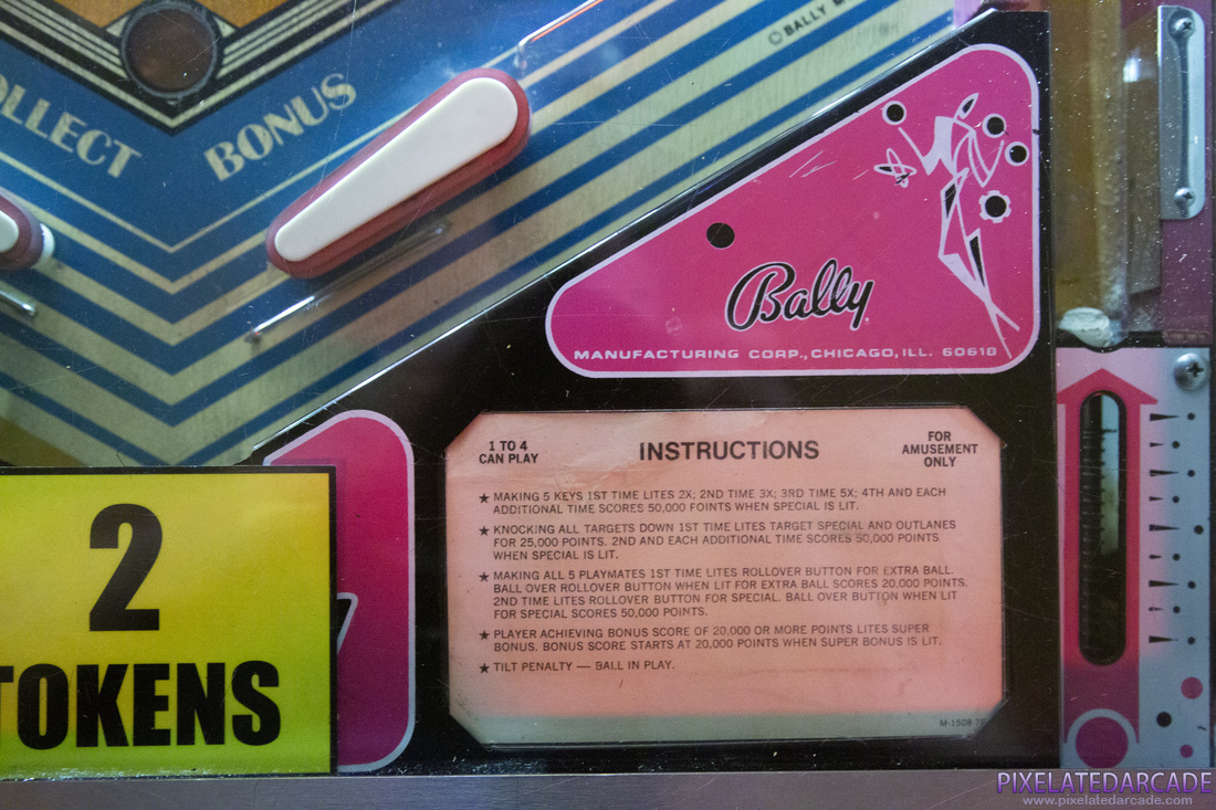 Playboy Photo: Playboy pinball cabinet - Instruction card