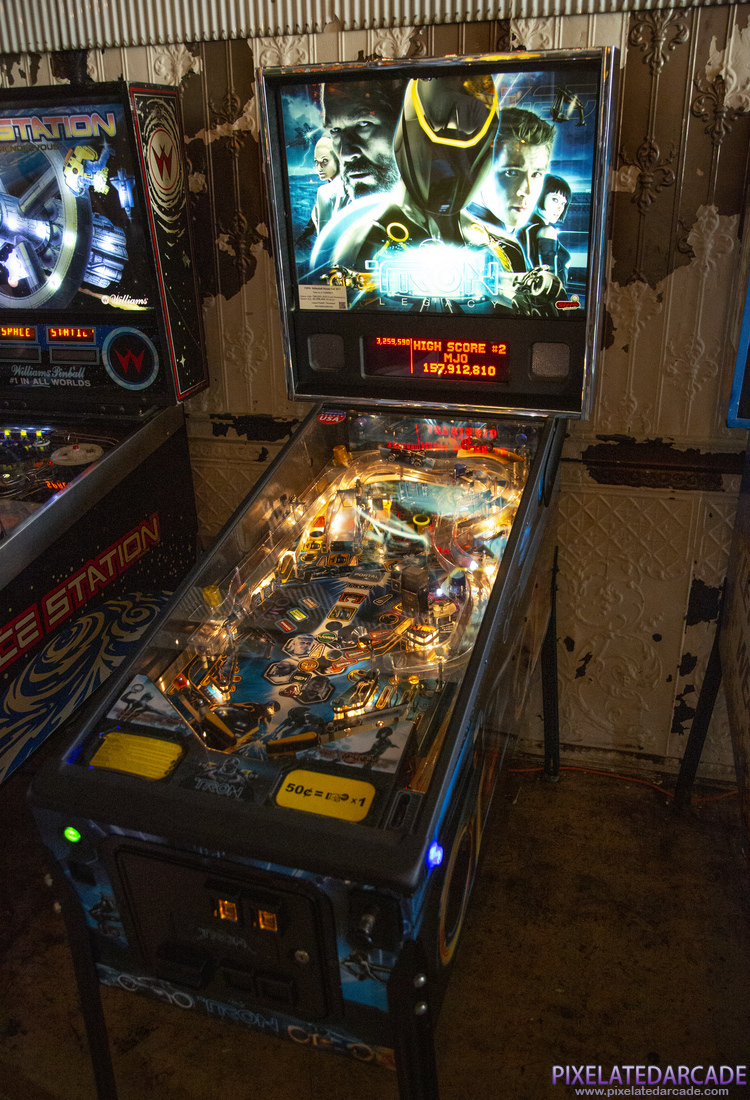TRON: Legacy Photo: TRON: Legacy pinball cabinet