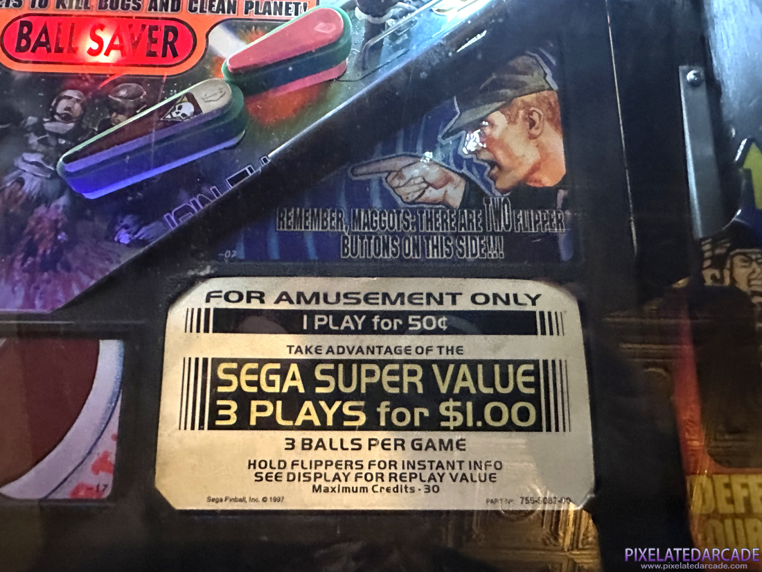 Starship Troopers Photo: Starship Troopers pinball cabinet - Pricing card