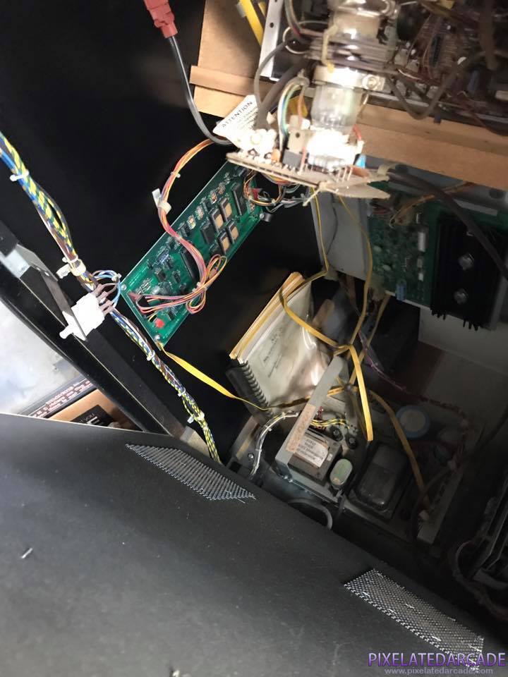 Spy Hunter Photo: Spy Hunter arcade cabinet - inside