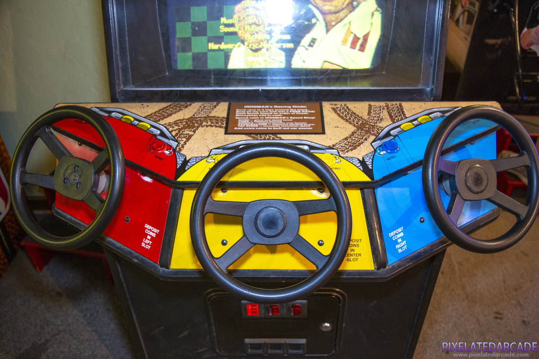 Ivan 'Ironman' Stewart's Super Off Road Photo: Super Off Road arcade cabinet - Controls