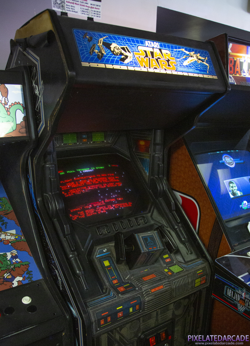 Star Wars Photo: Star Wars arcade cabinet