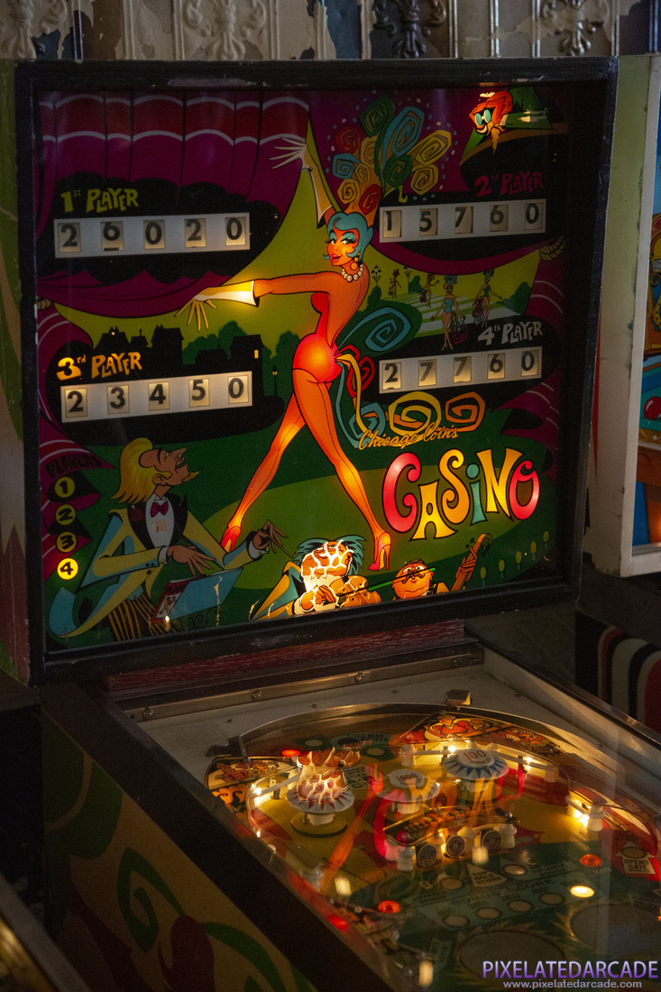 Casino Photo: Casino pinball cabinet