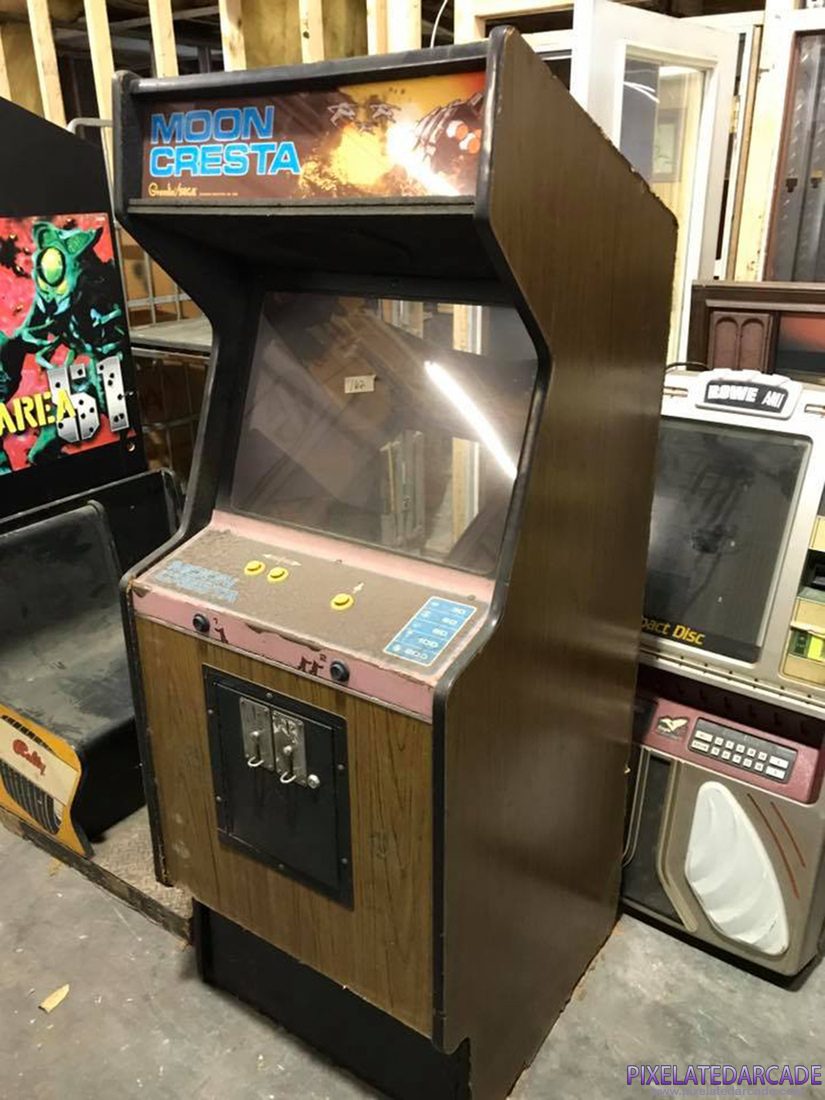 Moon Cresta Photo: Moon Cresta arcade cabinet