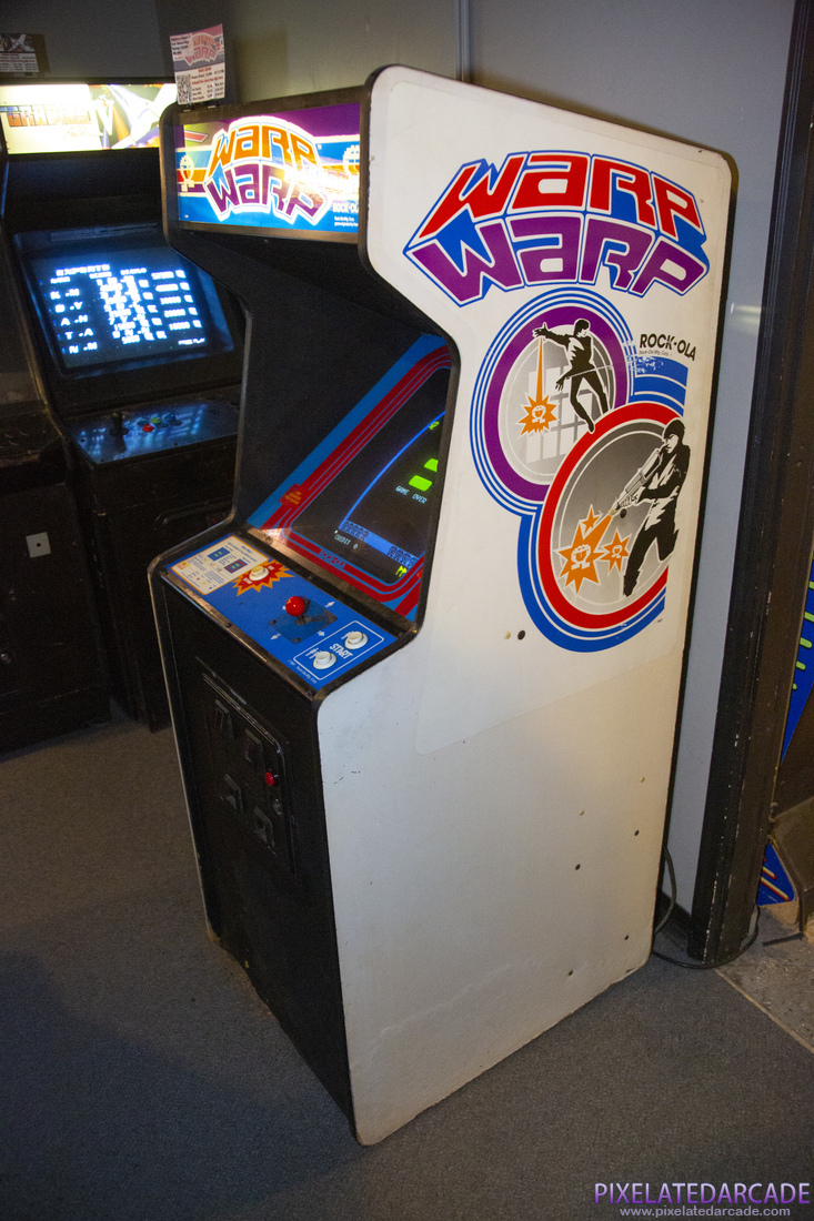 Warp Warp Photo: Warp Warp arcade cabinet