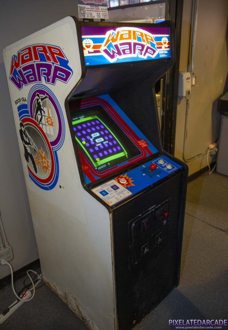 Warp Warp Photo: Warp Warp arcade cabinet