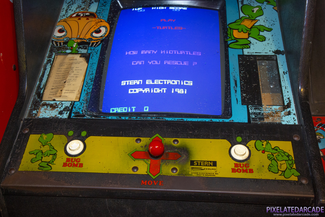 Turtles Photo: Turtles arcade cabinet - Controls and monitor