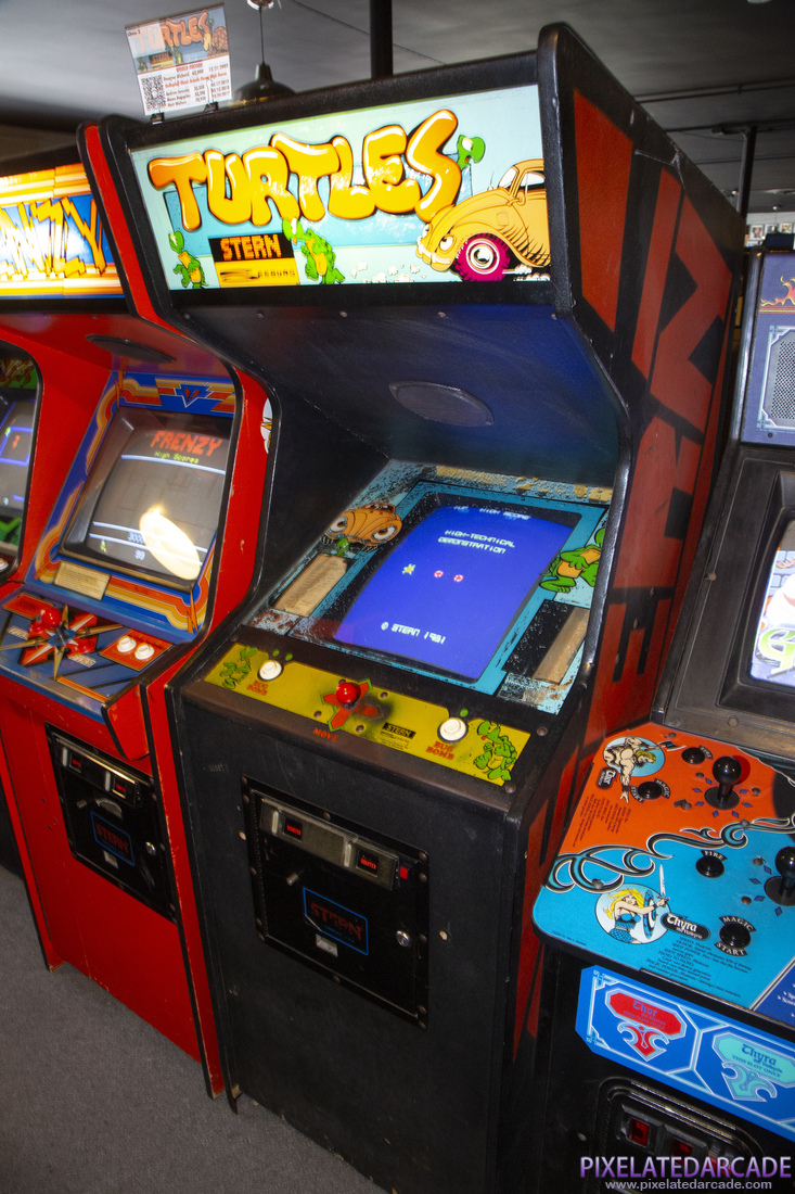 Turtles Photo: Turtles arcade cabinet