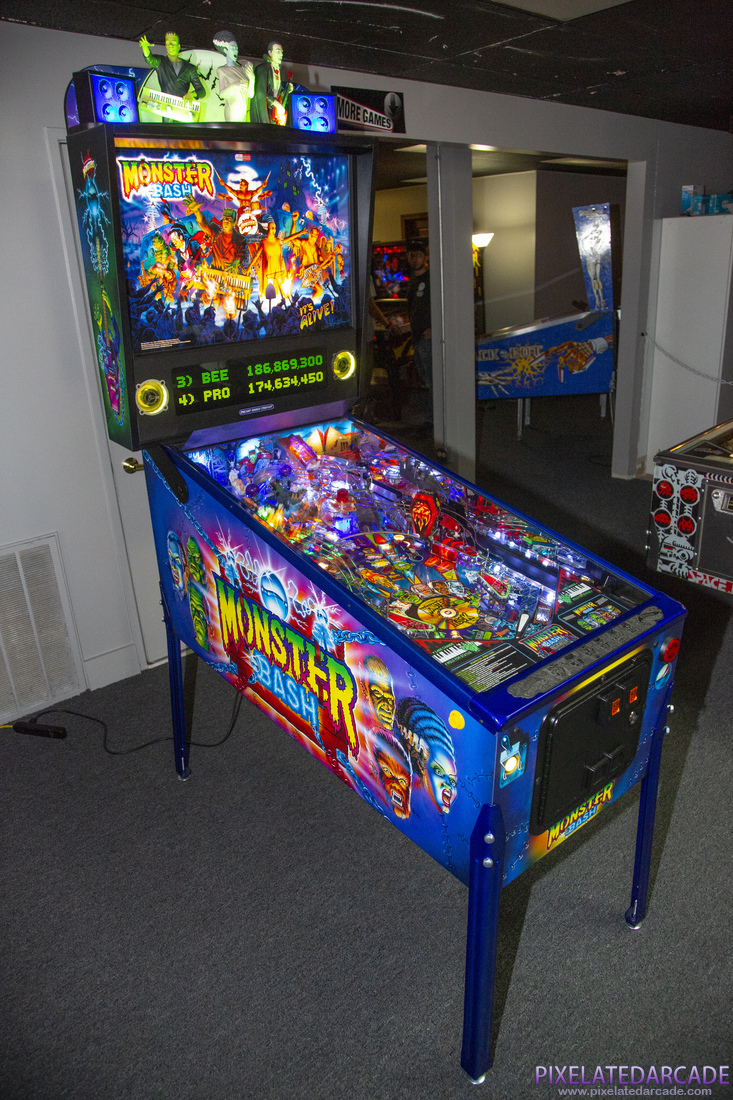 Monster Bash Remake! Photo: Monster Bash Limited Edition pinball cabinet