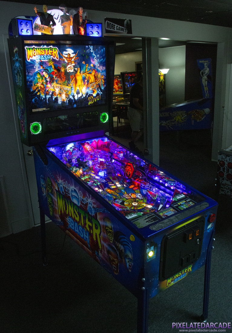 Monster Bash Remake! Photo: Monster Bash Limited Edition pinball cabinet