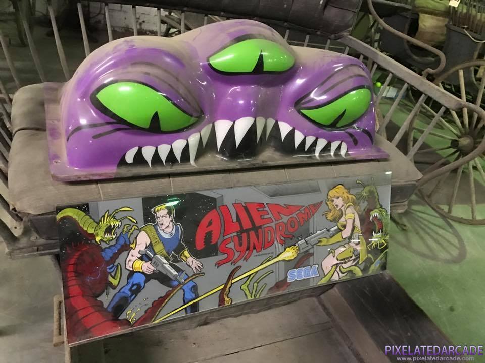 Alien Syndrome Photo: Alien Syndrome arcade marquee
