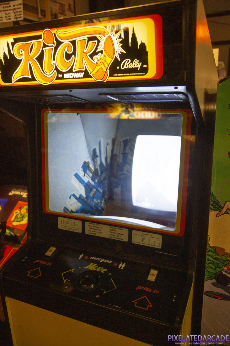 Kick Photo: Kick arcade cabinet