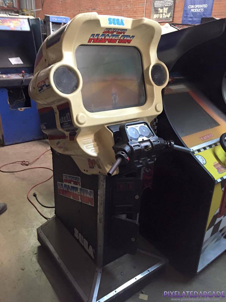 Super Hang-On Photo: Super Hang-On arcade cabinet