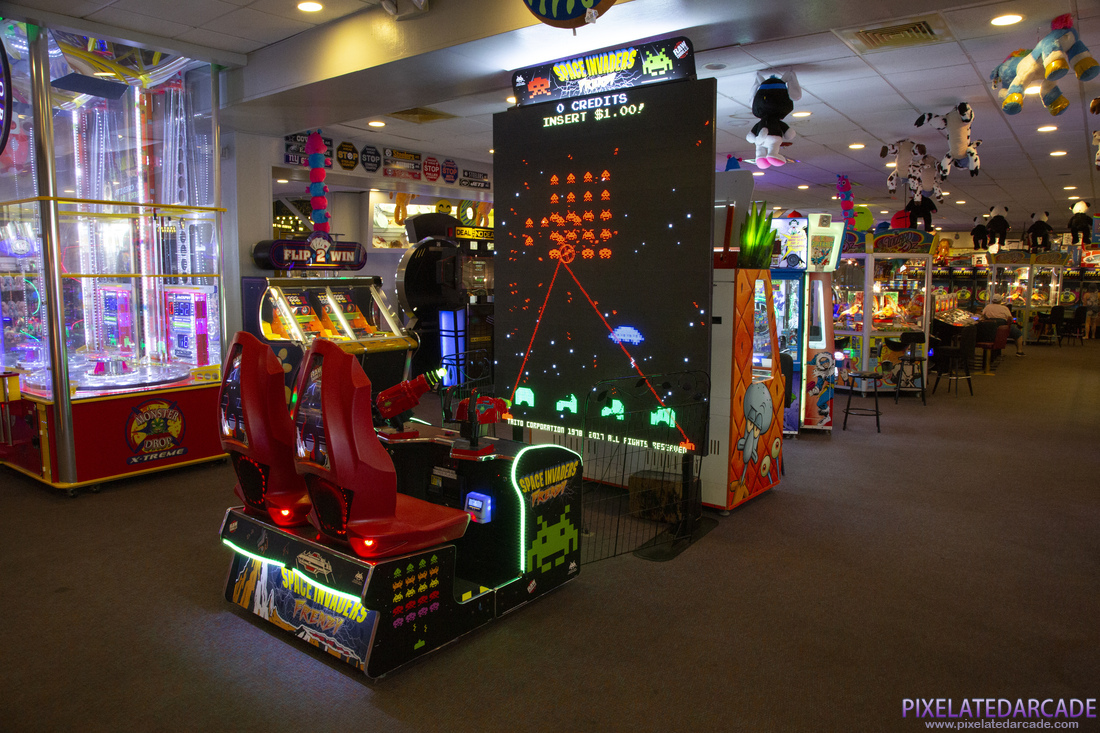 Space Invaders Frenzy Photo: Space Invaders Frenzy arcade cabinet