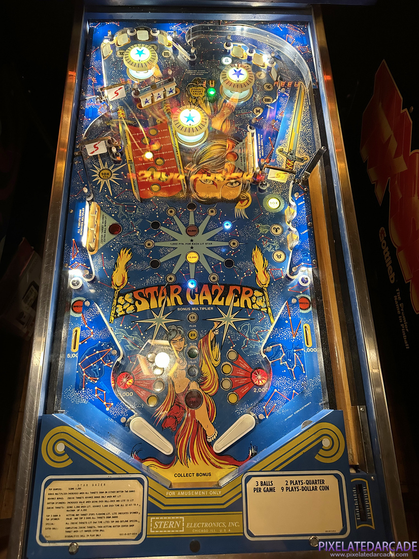 Star Gazer Photo: Star Gazer pinball cabinet - Playfield