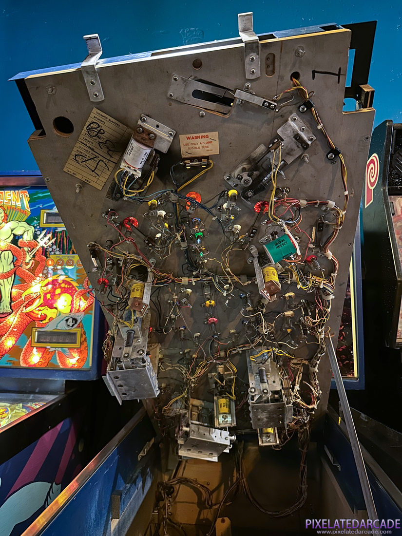 Star Gazer Photo: Star Gazer pinball cabinet - Beneath playfield